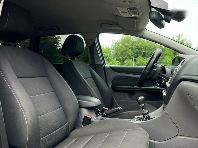Форд Фокус, об'ємом двигуна 1.6 л та пробігом 288 тис. км за 6900 $, фото 8 на Automoto.ua
