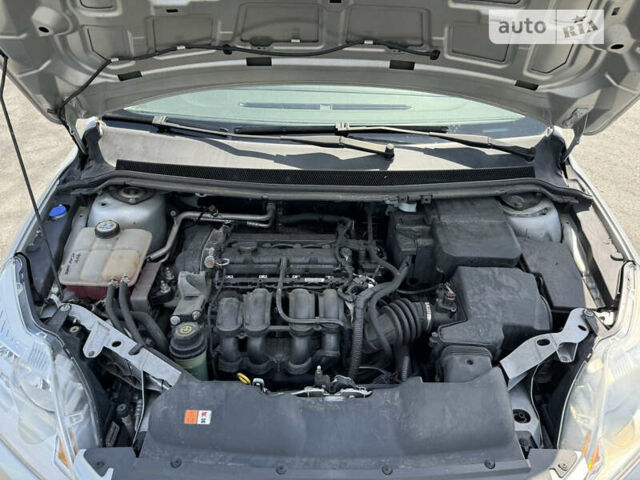 Форд Фокус, объемом двигателя 1.6 л и пробегом 241 тыс. км за 6700 $, фото 47 на Automoto.ua