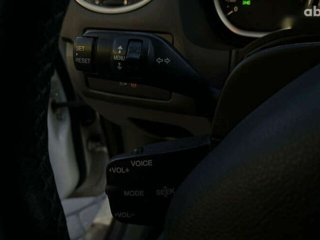 Форд Фокус, объемом двигателя 1.6 л и пробегом 305 тыс. км за 5990 $, фото 15 на Automoto.ua