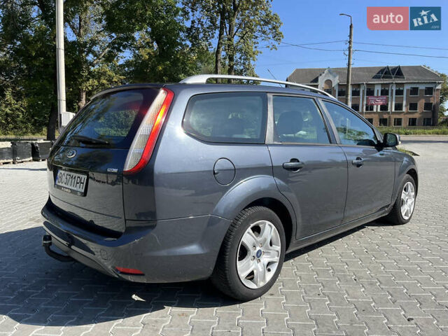 Форд Фокус, объемом двигателя 1.8 л и пробегом 277 тыс. км за 6190 $, фото 4 на Automoto.ua