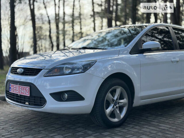 Форд Фокус, об'ємом двигуна 1.6 л та пробігом 237 тис. км за 5799 $, фото 11 на Automoto.ua