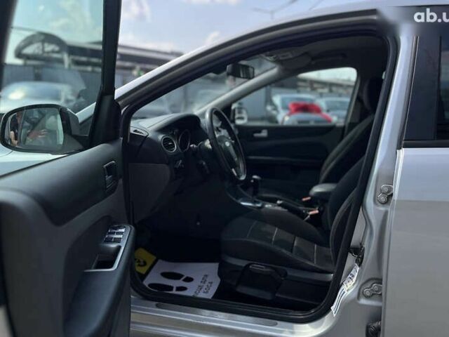 Форд Фокус, об'ємом двигуна 2 л та пробігом 252 тис. км за 4990 $, фото 8 на Automoto.ua