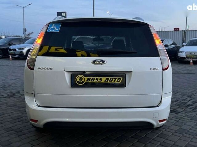 Форд Фокус, объемом двигателя 1.6 л и пробегом 305 тыс. км за 5990 $, фото 5 на Automoto.ua