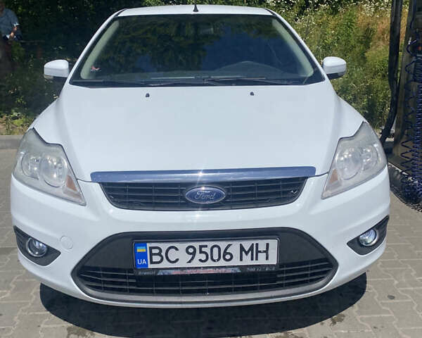 Форд Фокус, объемом двигателя 1.6 л и пробегом 275 тыс. км за 5300 $, фото 11 на Automoto.ua