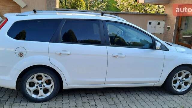 Форд Фокус, объемом двигателя 0 л и пробегом 300 тыс. км за 5800 $, фото 3 на Automoto.ua