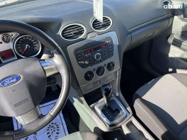 Форд Фокус, объемом двигателя 1.6 л и пробегом 191 тыс. км за 6490 $, фото 26 на Automoto.ua
