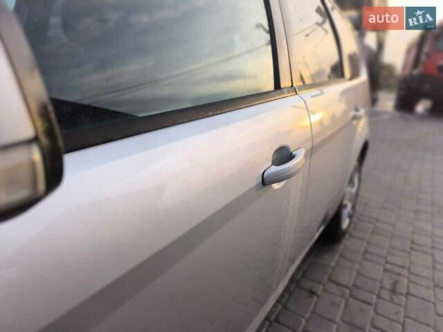 Форд Фокус, объемом двигателя 1.6 л и пробегом 190 тыс. км за 5700 $, фото 5 на Automoto.ua