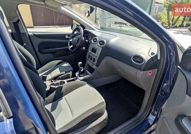 Форд Фокус, объемом двигателя 1.6 л и пробегом 177 тыс. км за 6800 $, фото 8 на Automoto.ua