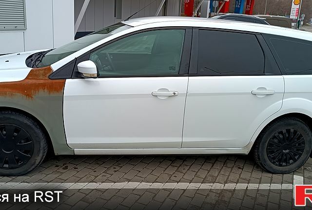 Форд Фокус, об'ємом двигуна 1.6 л та пробігом 300 тис. км за 5450 $, фото 6 на Automoto.ua