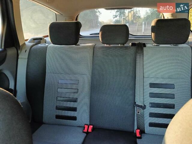 Форд Фокус, об'ємом двигуна 1.6 л та пробігом 225 тис. км за 6100 $, фото 16 на Automoto.ua