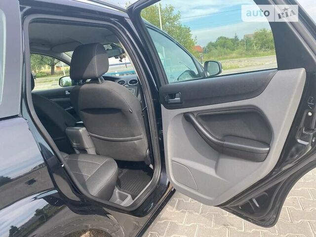 Форд Фокус, объемом двигателя 1.8 л и пробегом 234 тыс. км за 6900 $, фото 14 на Automoto.ua