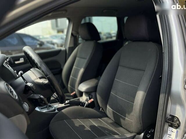 Форд Фокус, об'ємом двигуна 2 л та пробігом 252 тис. км за 4990 $, фото 9 на Automoto.ua