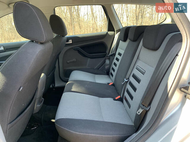 Форд Фокус, объемом двигателя 1.56 л и пробегом 240 тыс. км за 6500 $, фото 9 на Automoto.ua
