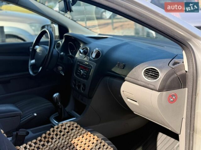 Форд Фокус, об'ємом двигуна 1.6 л та пробігом 350 тис. км за 4400 $, фото 32 на Automoto.ua