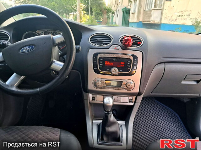 Форд Фокус, объемом двигателя 1.6 л и пробегом 237 тыс. км за 5750 $, фото 12 на Automoto.ua