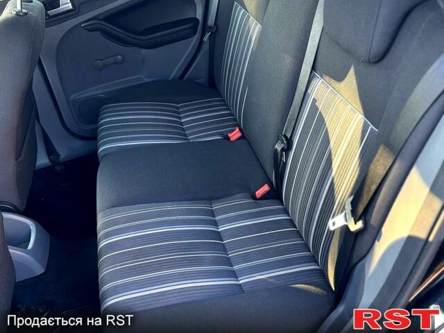 Форд Фокус, объемом двигателя 1.6 л и пробегом 205 тыс. км за 6200 $, фото 5 на Automoto.ua