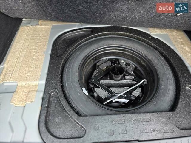 Форд Фокус, объемом двигателя 1.6 л и пробегом 238 тыс. км за 5500 $, фото 23 на Automoto.ua