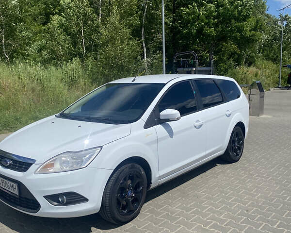 Форд Фокус, объемом двигателя 1.6 л и пробегом 275 тыс. км за 5300 $, фото 1 на Automoto.ua