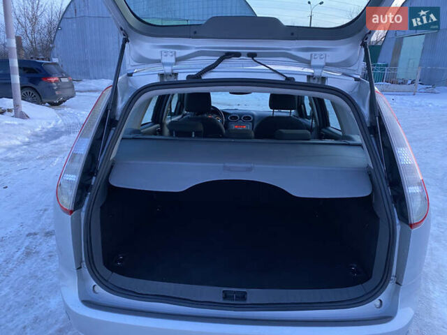 Форд Фокус, объемом двигателя 0 л и пробегом 216 тыс. км за 6190 $, фото 23 на Automoto.ua