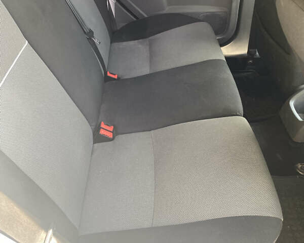 Форд Фокус, объемом двигателя 1.6 л и пробегом 275 тыс. км за 5300 $, фото 17 на Automoto.ua