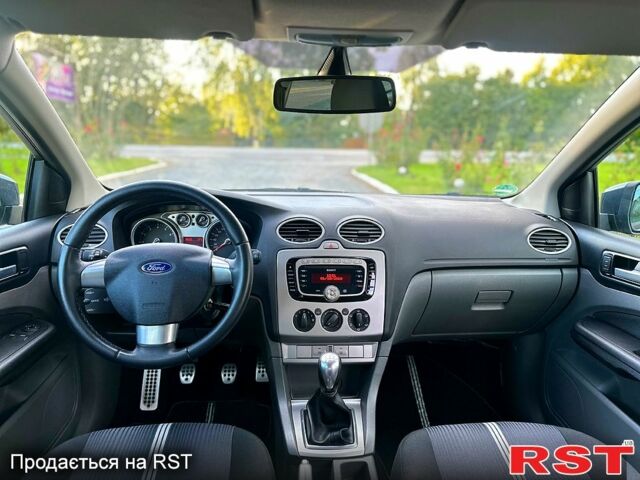 Форд Фокус, объемом двигателя 1.6 л и пробегом 184 тыс. км за 6300 $, фото 4 на Automoto.ua