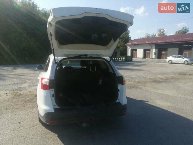 Форд Фокус, объемом двигателя 1.6 л и пробегом 300 тыс. км за 6800 $, фото 12 на Automoto.ua