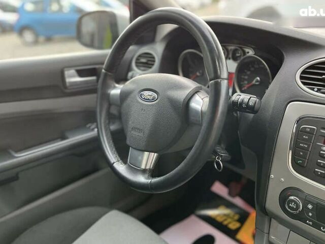 Форд Фокус, об'ємом двигуна 1.6 л та пробігом 184 тис. км за 6500 $, фото 25 на Automoto.ua
