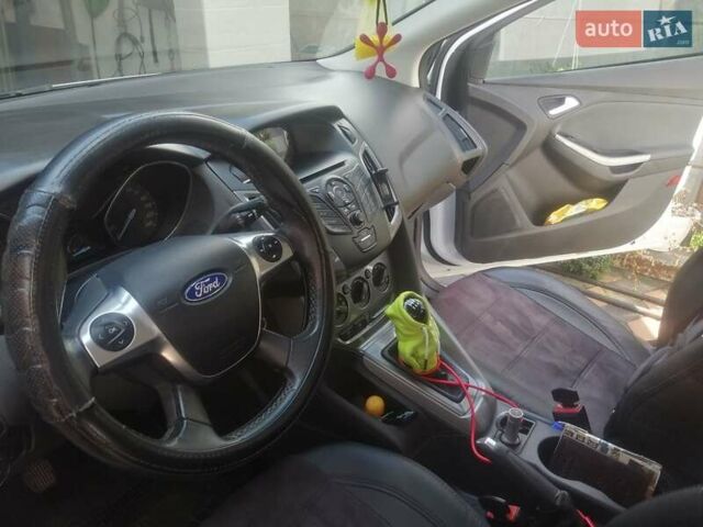 Форд Фокус, объемом двигателя 1.6 л и пробегом 300 тыс. км за 6800 $, фото 6 на Automoto.ua