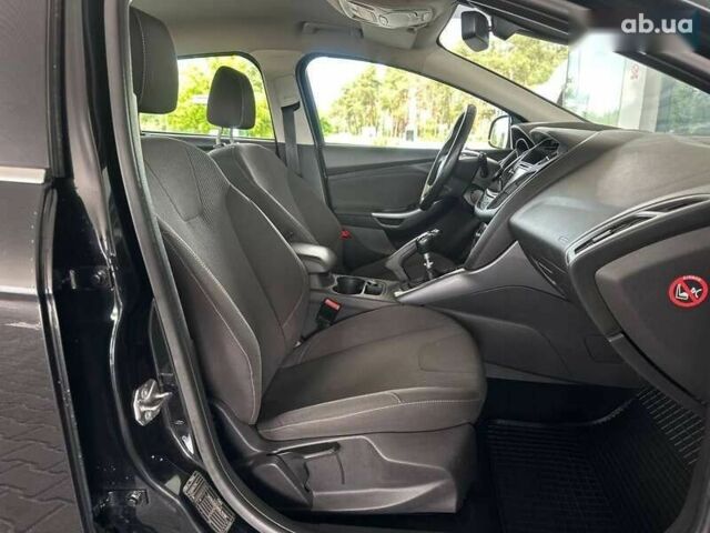 Форд Фокус, объемом двигателя 1.6 л и пробегом 236 тыс. км за 7350 $, фото 23 на Automoto.ua