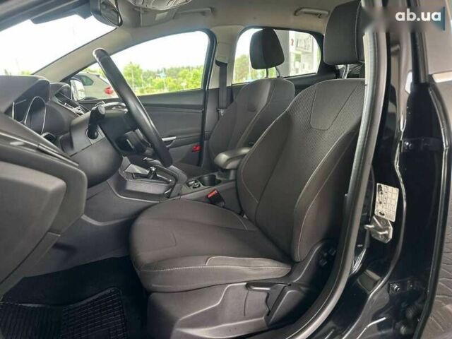 Форд Фокус, объемом двигателя 1.6 л и пробегом 236 тыс. км за 7350 $, фото 28 на Automoto.ua