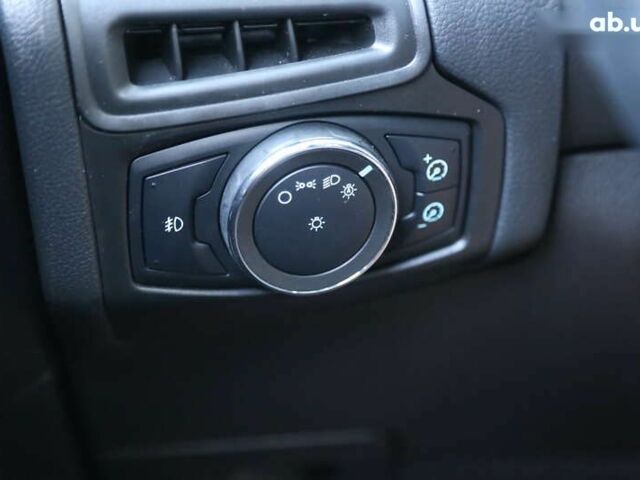 Форд Фокус, объемом двигателя 2 л и пробегом 180 тыс. км за 7500 $, фото 21 на Automoto.ua