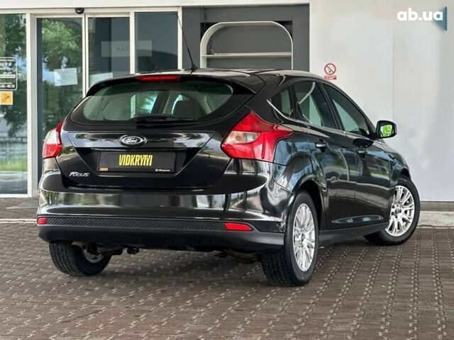 Форд Фокус, объемом двигателя 1.6 л и пробегом 236 тыс. км за 7350 $, фото 10 на Automoto.ua