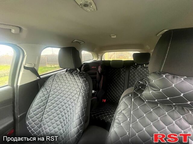 Форд Фокус, объемом двигателя 2 л и пробегом 226 тыс. км за 8500 $, фото 4 на Automoto.ua