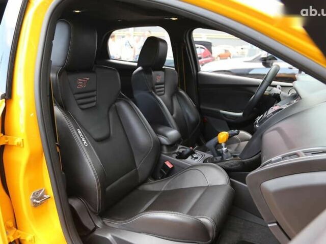 Форд Фокус, объемом двигателя 2 л и пробегом 115 тыс. км за 13700 $, фото 14 на Automoto.ua