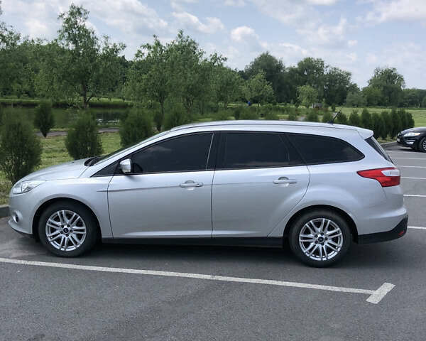 Форд Фокус, объемом двигателя 1.6 л и пробегом 240 тыс. км за 8300 $, фото 3 на Automoto.ua