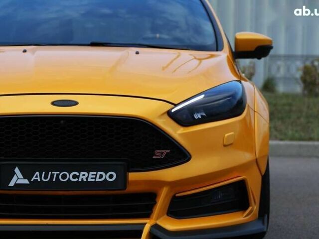 Форд Фокус, объемом двигателя 2 л и пробегом 115 тыс. км за 13700 $, фото 5 на Automoto.ua