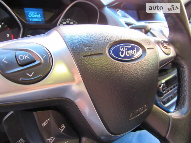 Форд Фокус, объемом двигателя 1.56 л и пробегом 212 тыс. км за 8800 $, фото 11 на Automoto.ua