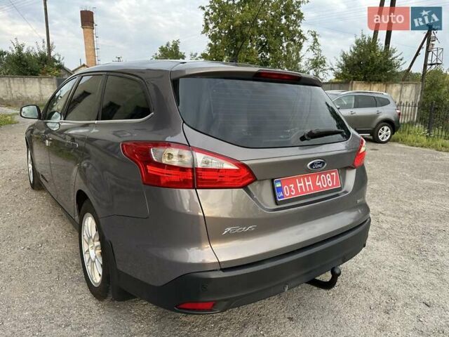 Форд Фокус, объемом двигателя 1.6 л и пробегом 246 тыс. км за 7850 $, фото 4 на Automoto.ua