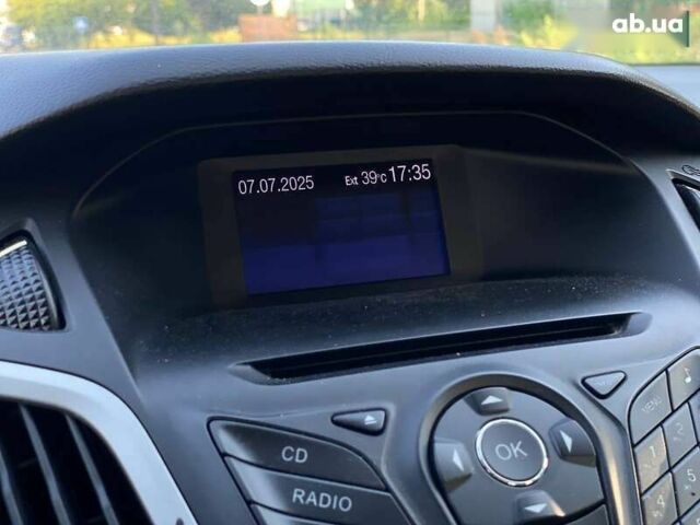 Форд Фокус, об'ємом двигуна 2 л та пробігом 233 тис. км за 7190 $, фото 27 на Automoto.ua