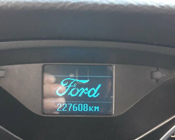 Форд Фокус, объемом двигателя 1.56 л и пробегом 200 тыс. км за 6950 $, фото 4 на Automoto.ua