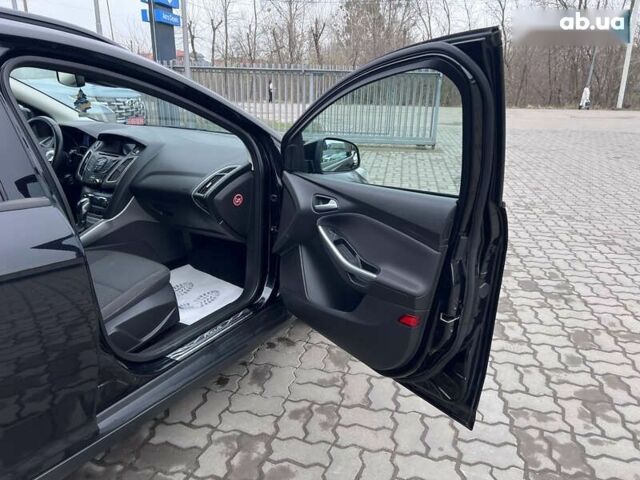 Форд Фокус, объемом двигателя 2 л и пробегом 241 тыс. км за 8690 $, фото 29 на Automoto.ua