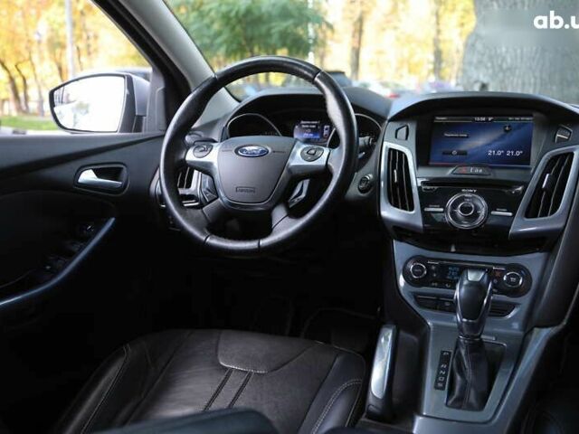 Форд Фокус, об'ємом двигуна 2 л та пробігом 122 тис. км за 6500 $, фото 10 на Automoto.ua
