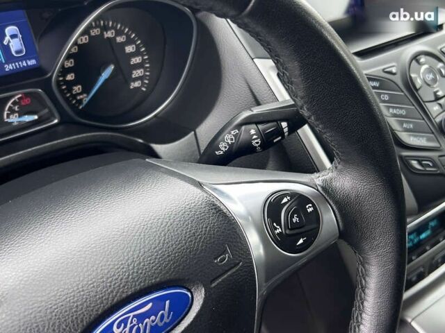 Форд Фокус, объемом двигателя 2 л и пробегом 241 тыс. км за 8690 $, фото 18 на Automoto.ua