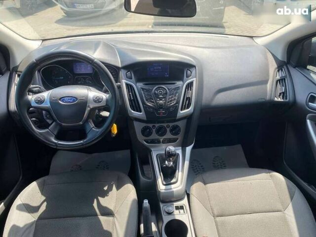 Форд Фокус, объемом двигателя 1.6 л и пробегом 173 тыс. км за 6999 $, фото 8 на Automoto.ua