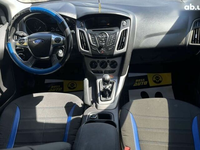 Форд Фокус, об'ємом двигуна 1.6 л та пробігом 228 тис. км за 7150 $, фото 12 на Automoto.ua