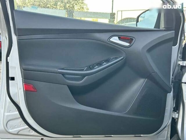Форд Фокус, об'ємом двигуна 0 л та пробігом 159 тис. км за 7200 $, фото 10 на Automoto.ua