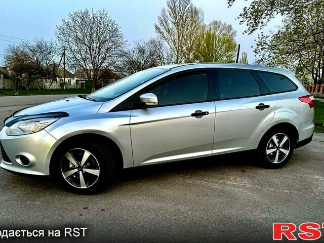 Форд Фокус 2013 в Красноград на Automoto.ua Форд Фокус, объемом двигателя 1.5 л и пробегом 229 тыс. км за 7500 $, фото 5 на Automoto.ua