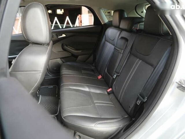 Форд Фокус, об'ємом двигуна 2 л та пробігом 122 тис. км за 6500 $, фото 7 на Automoto.ua