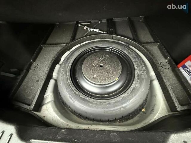 Форд Фокус, объемом двигателя 1 л и пробегом 243 тыс. км за 5300 $, фото 24 на Automoto.ua