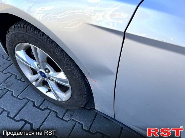 Форд Фокус, объемом двигателя 1 л и пробегом 250 тыс. км за 6000 $, фото 2 на Automoto.ua
